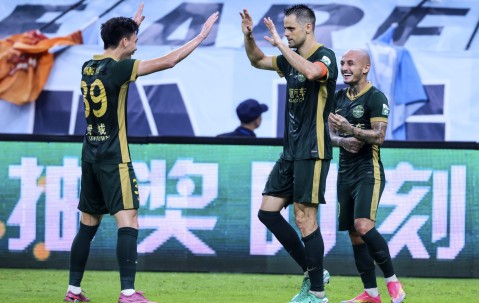 bbin博彩-包含大连一方队将与杭州绿城队在足球比赛中交手的词条