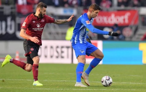 bbin电子-圣埃蒂安绝杀对手，取得一线生机(圣埃蒂安vs)